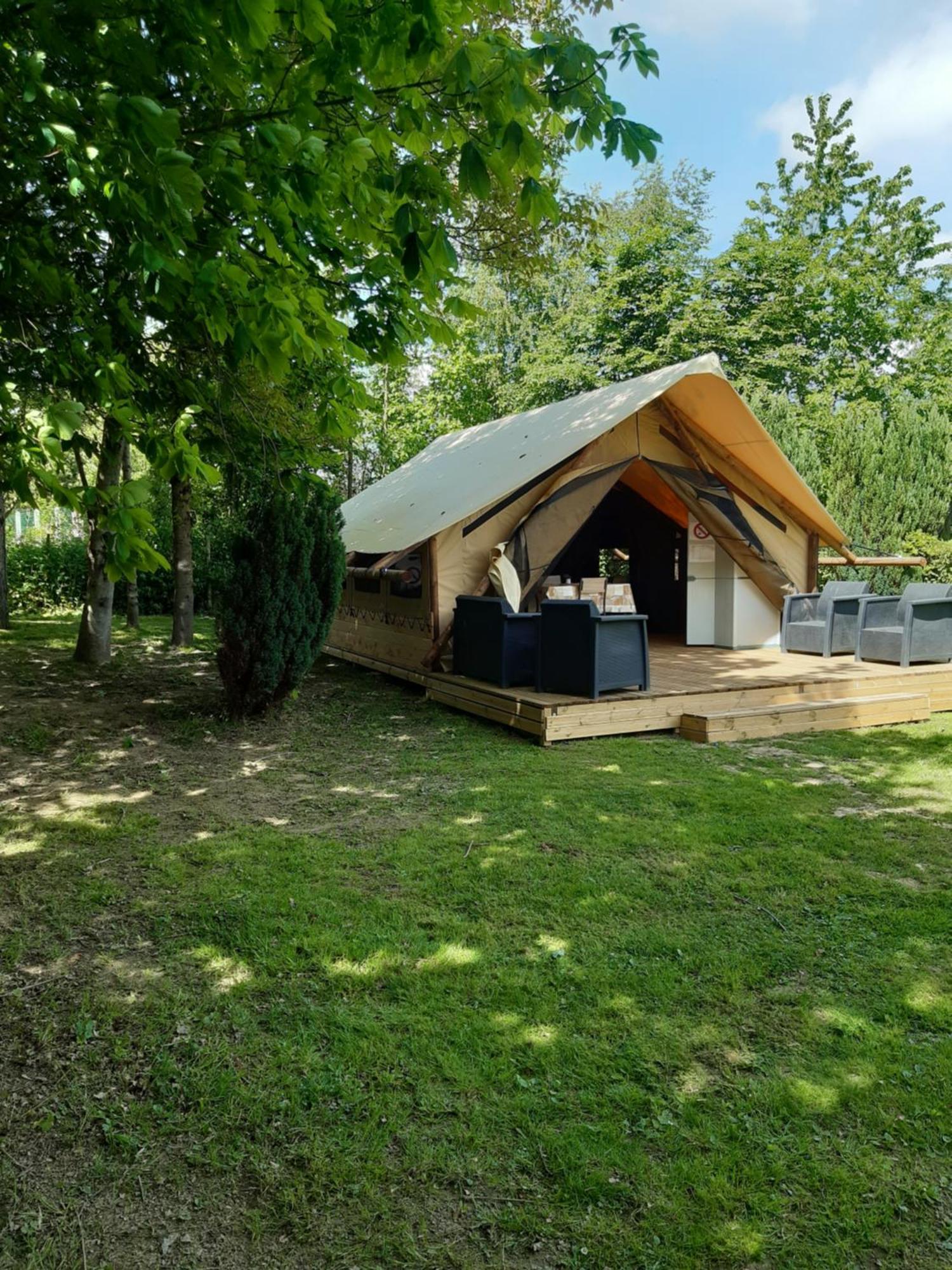 Camping Pommiers Des Trois Pays Licques Dış mekan fotoğraf