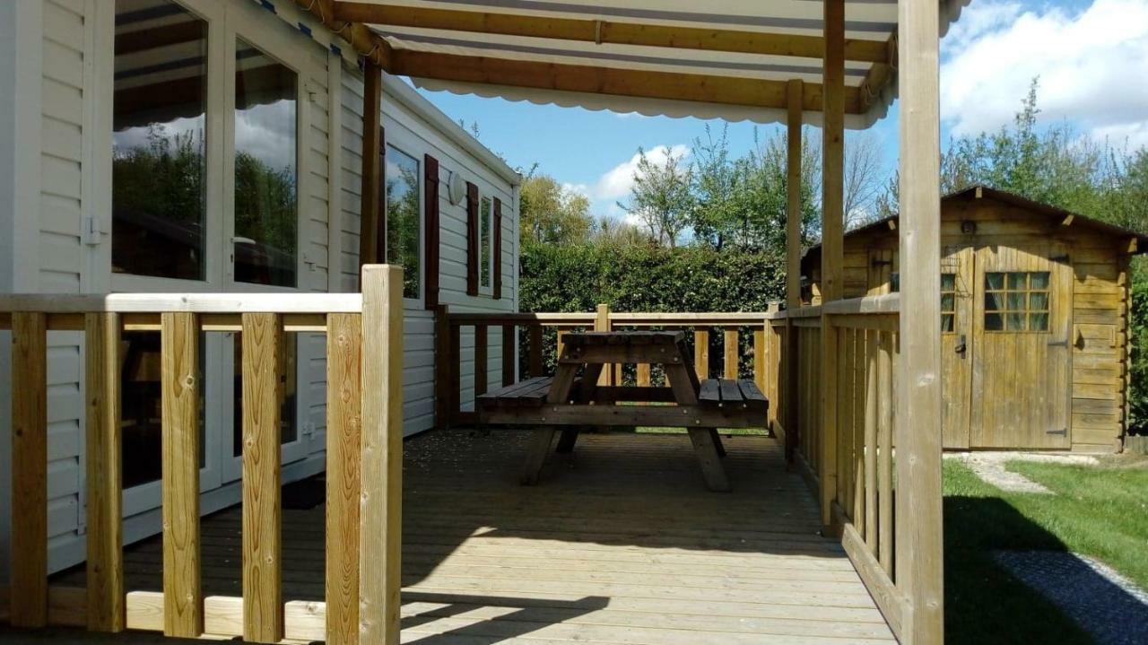 Camping Pommiers Des Trois Pays Licques Dış mekan fotoğraf